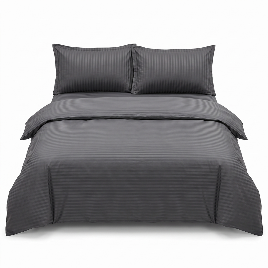 Lenjerie de pat din satin de bumbac UNI BLACK – 4 piese — vedere din față