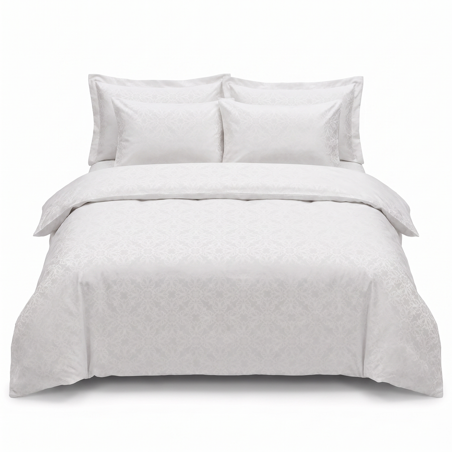 Lenjerie de pat din satin jacquard LAMONE CREAM – 6 piese — vedere din față