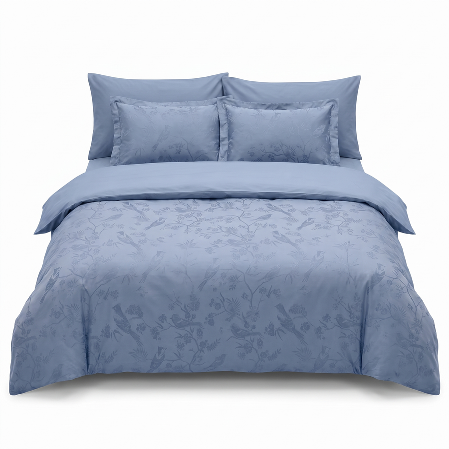 Lenjerie de pat din satin jacquard STESHA DUSTY BLUE – 6 piese — vedere din față